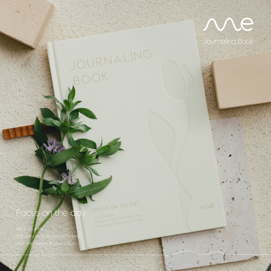 Me Journaling Book
